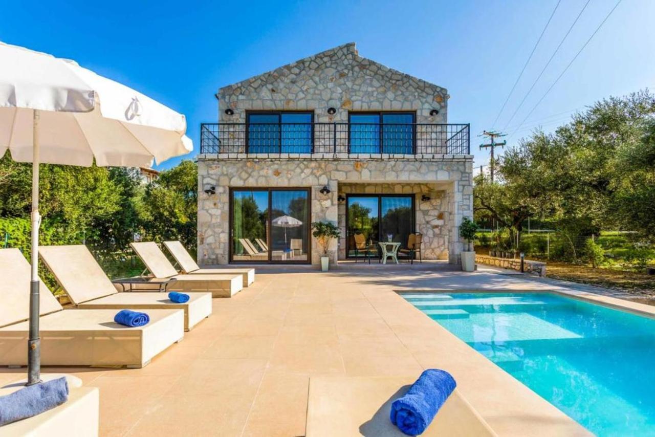 Astarte Villas - Petra Elia Private Villa With Pool Plános المظهر الخارجي الصورة