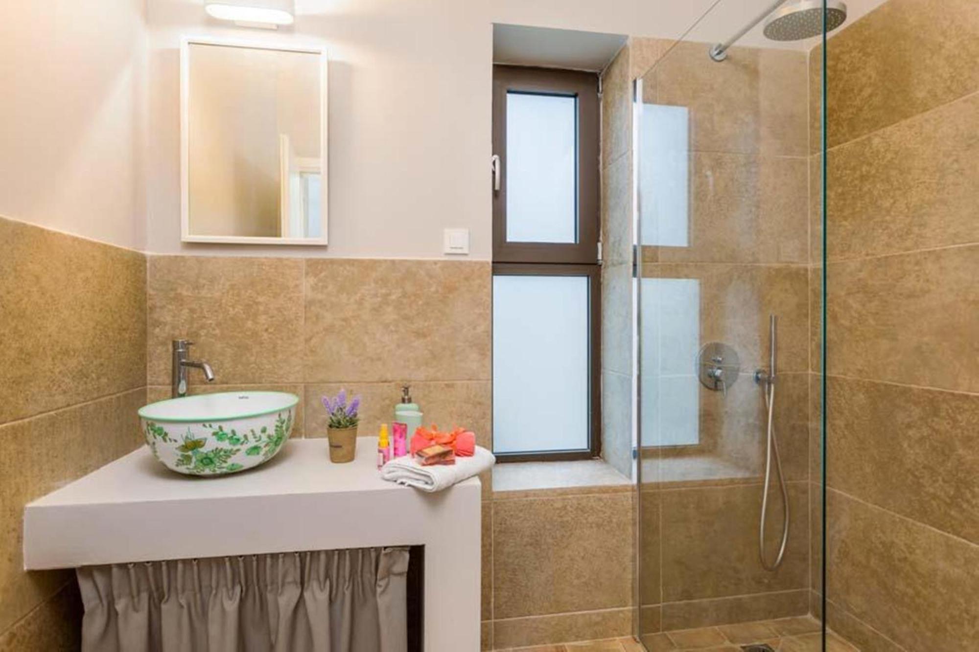 Astarte Villas - Petra Elia Private Villa With Pool Plános المظهر الخارجي الصورة