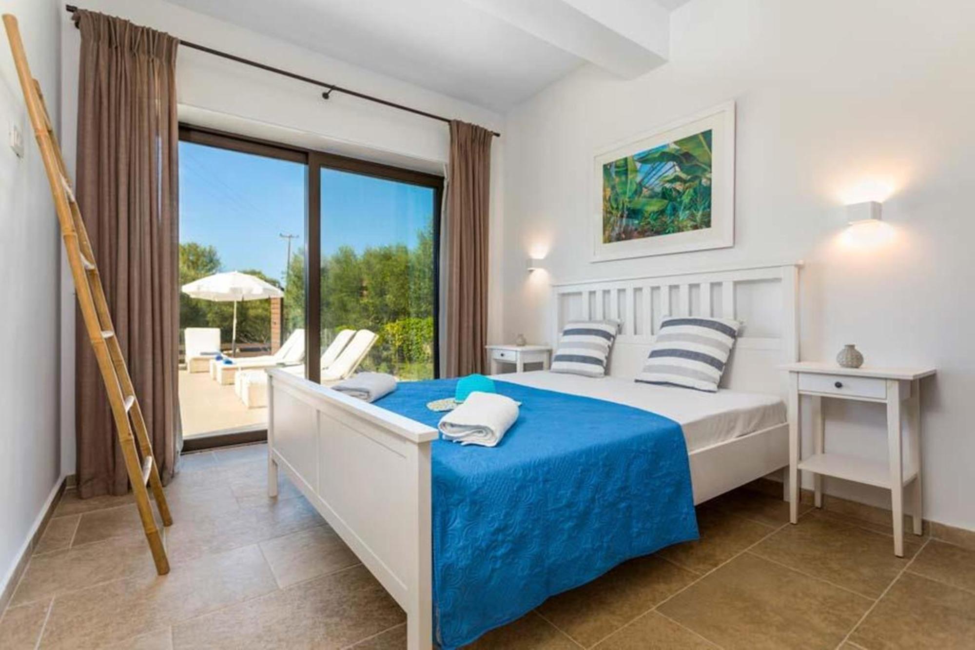Astarte Villas - Petra Elia Private Villa With Pool Plános المظهر الخارجي الصورة