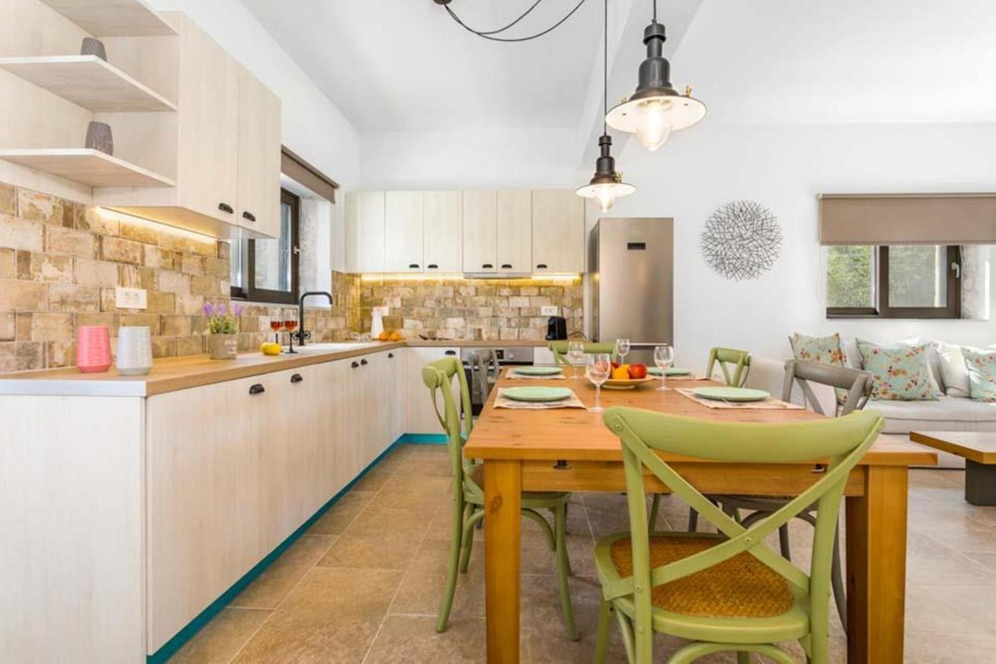 Astarte Villas - Petra Elia Private Villa With Pool Plános المظهر الخارجي الصورة