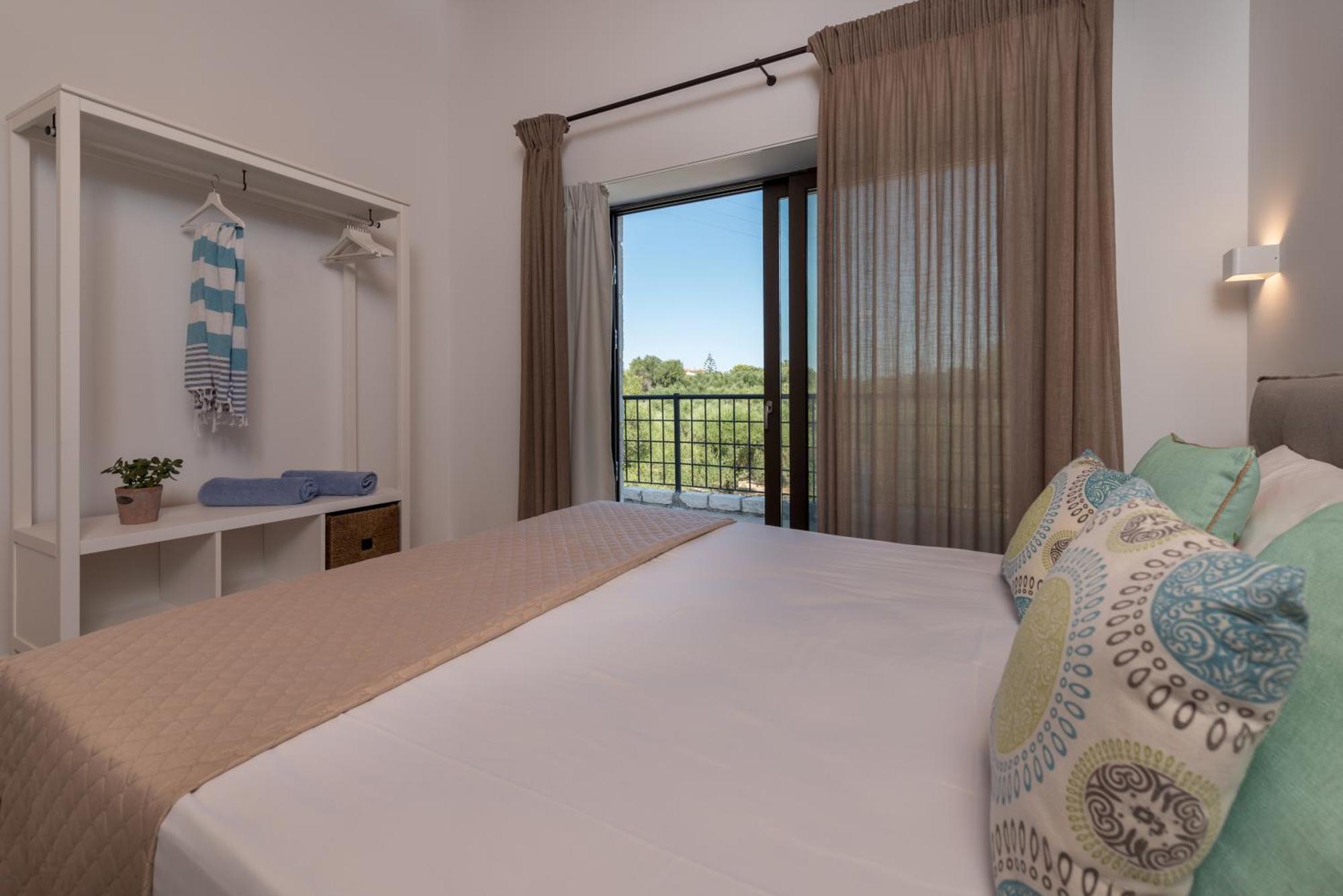 Astarte Villas - Petra Elia Private Villa With Pool Plános المظهر الخارجي الصورة