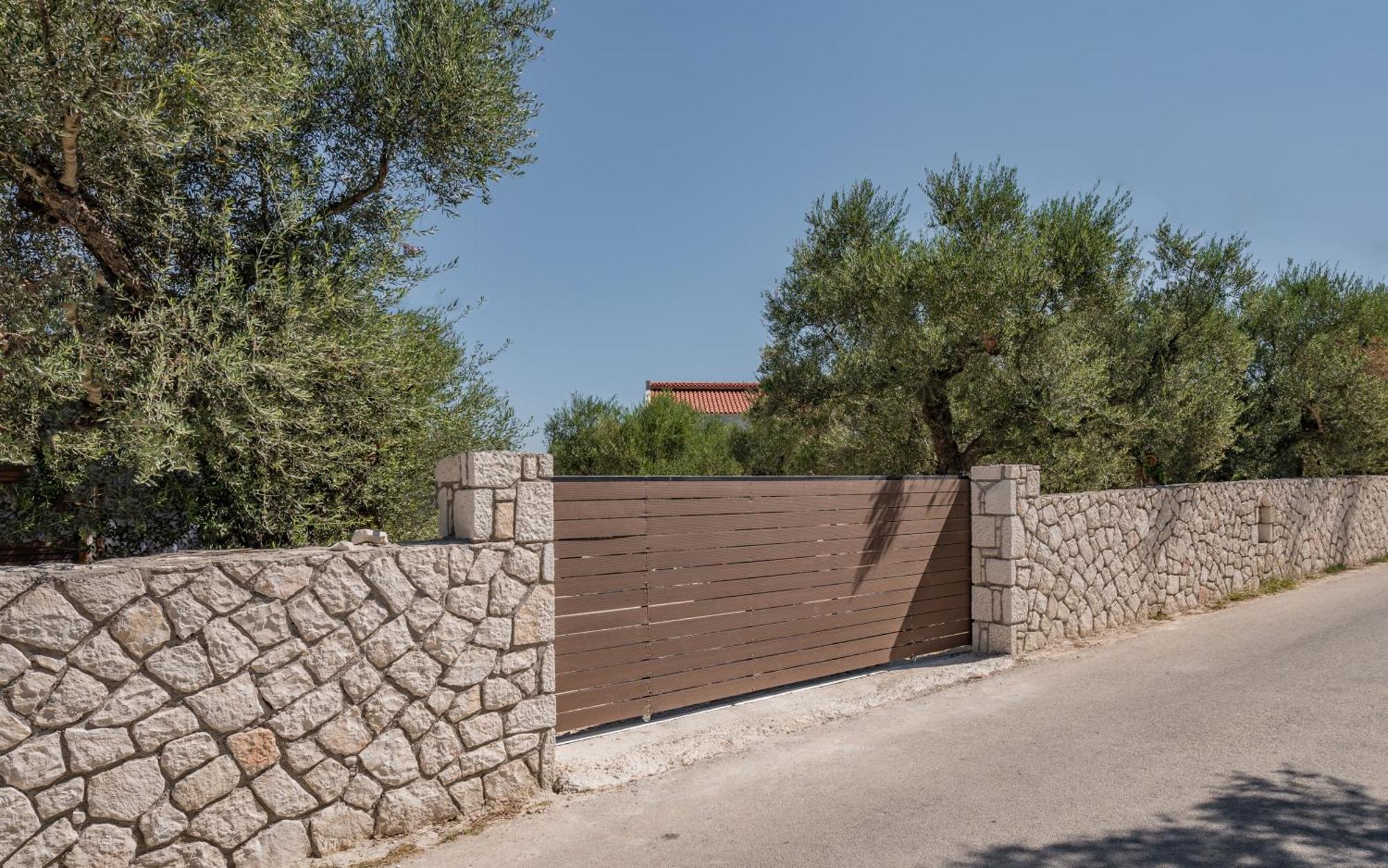 Astarte Villas - Petra Elia Private Villa With Pool Plános المظهر الخارجي الصورة